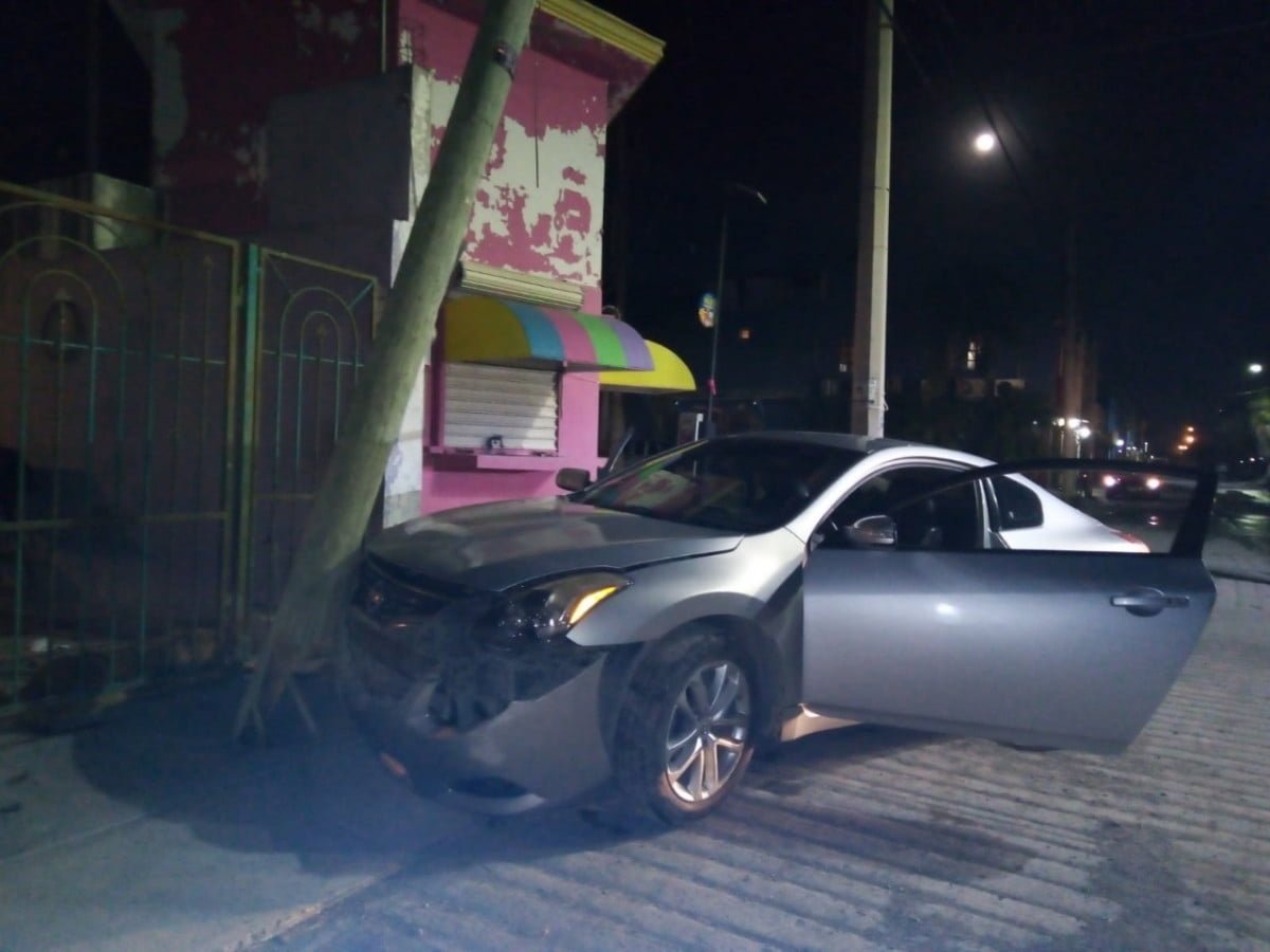 Tras persecución y choque, aseguran en Reynosa vehículo robado