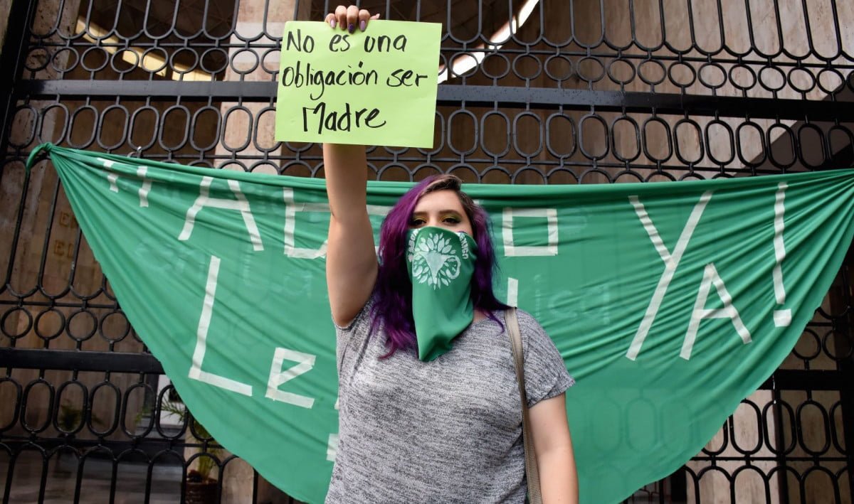 CNDH pide urgentemente garantizar derechos a mujeres presas por abortar
