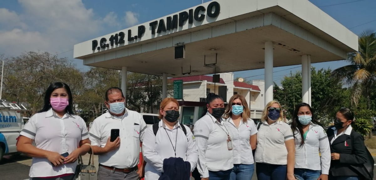 Protestan por despido injustificado empleadas de CAPUFE
