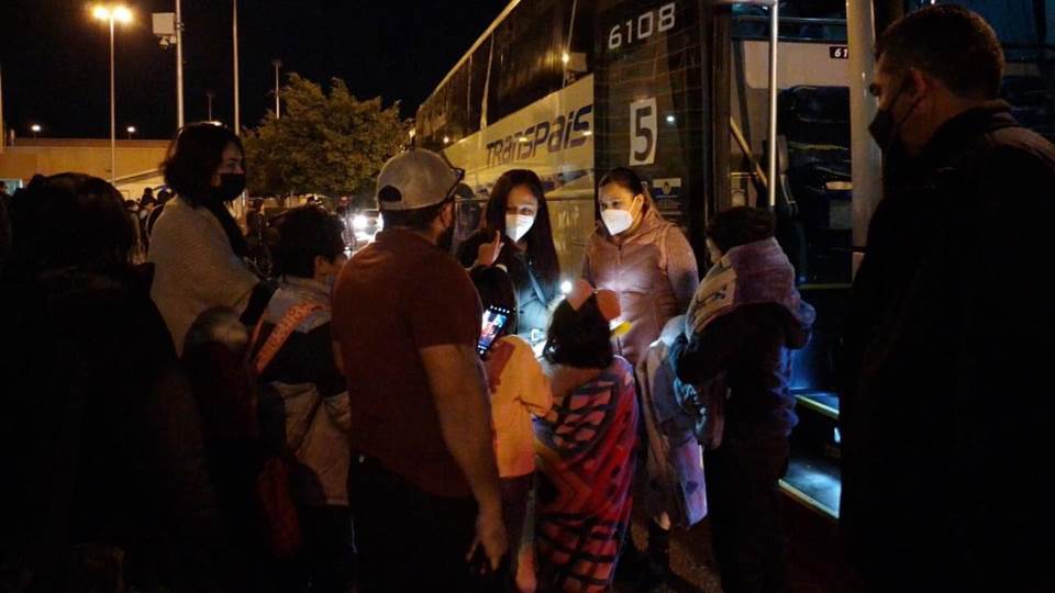 Vacunan a 140 niños de Victoria en la frontera