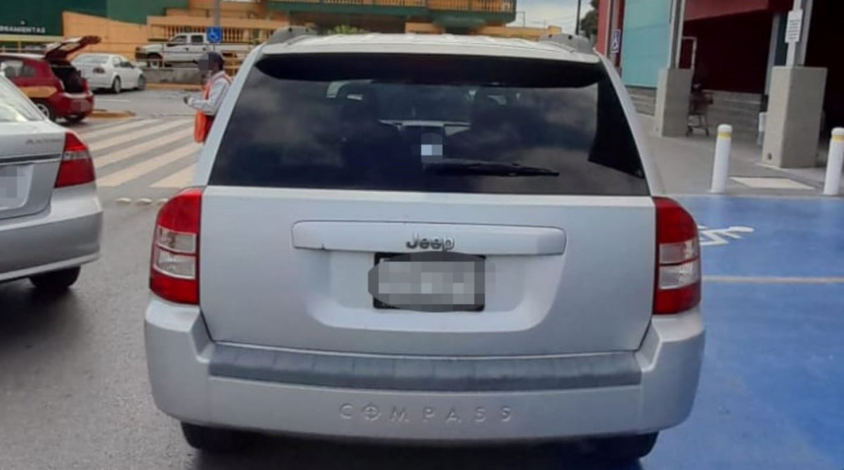 Placas sobrepuestas causan problemas para la Policía Estatal de Tamaulipas