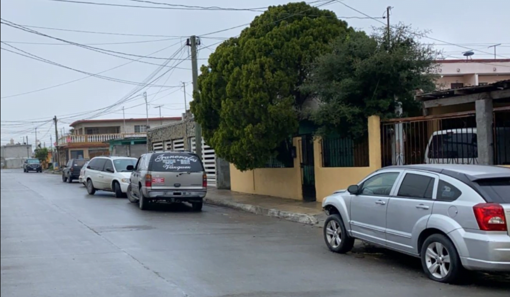Encuentran a joven sin vida dentro de su domicilio