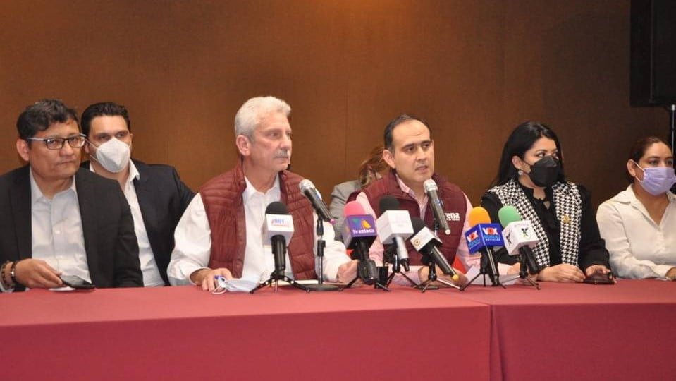 Por “traicioneros” MORENA expulsa a diputados que se separaron de la bancada