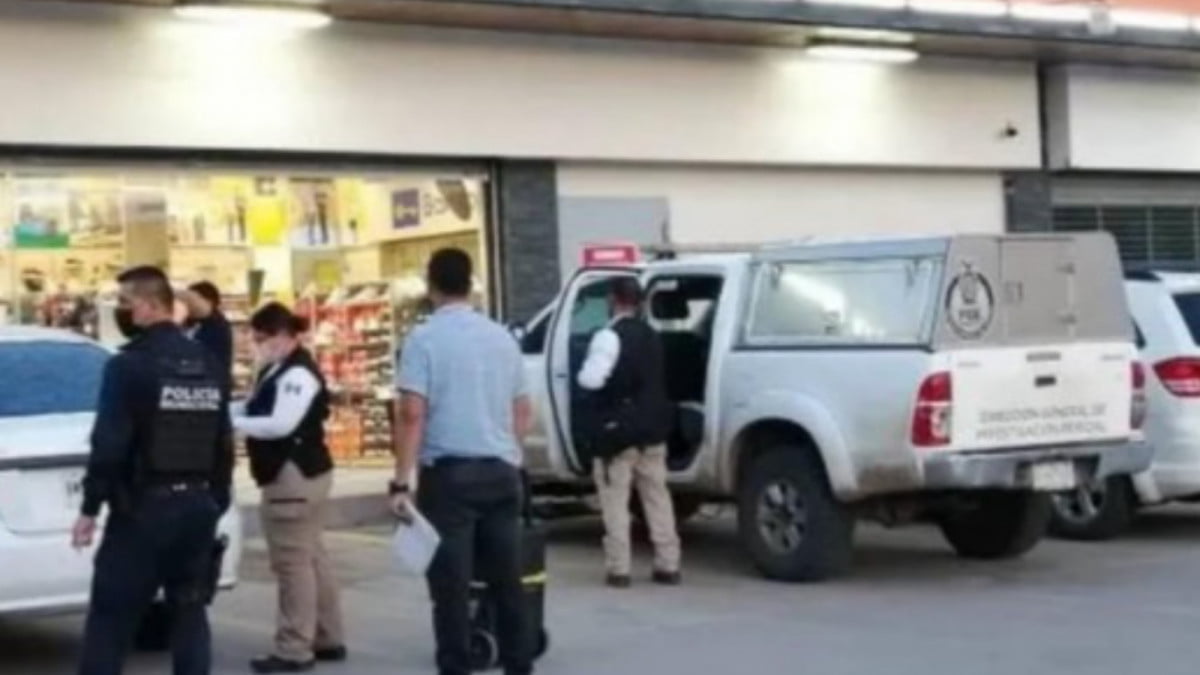 Hallan feto de 4 meses en baño de Coppel