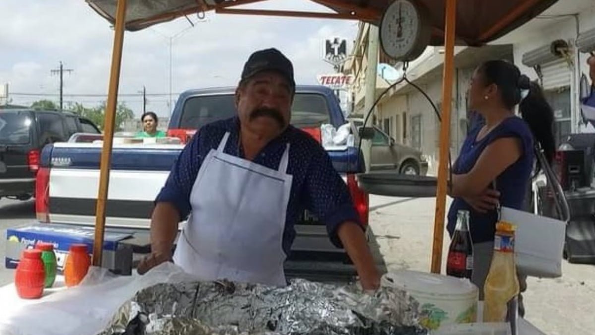 Lo acusan por tacos con carne de perro, pero tras ser viral ahora vende el triple