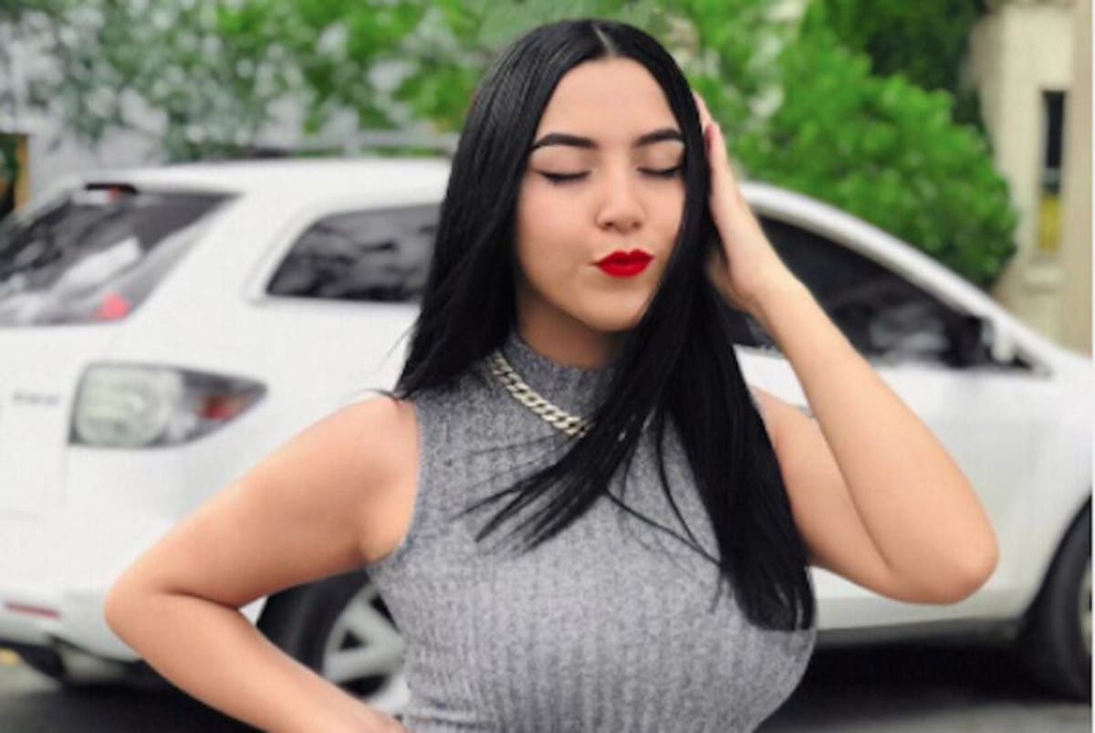 Joven viral de Tik Tok afirma que la corrieron de su trabajo “por ser bonita”