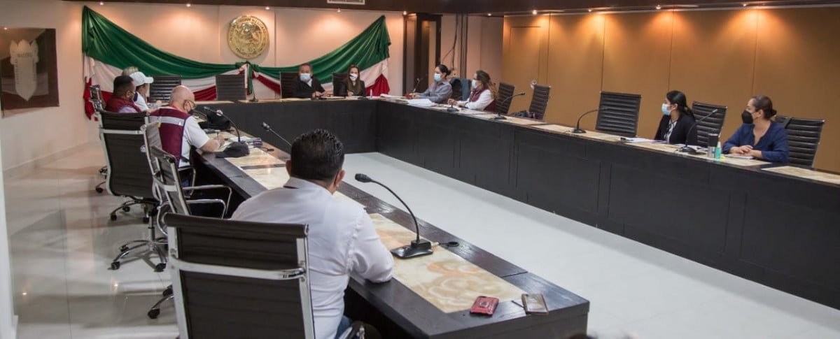 Reunión preparatoria de operativo de semana santa en Playa Miramar