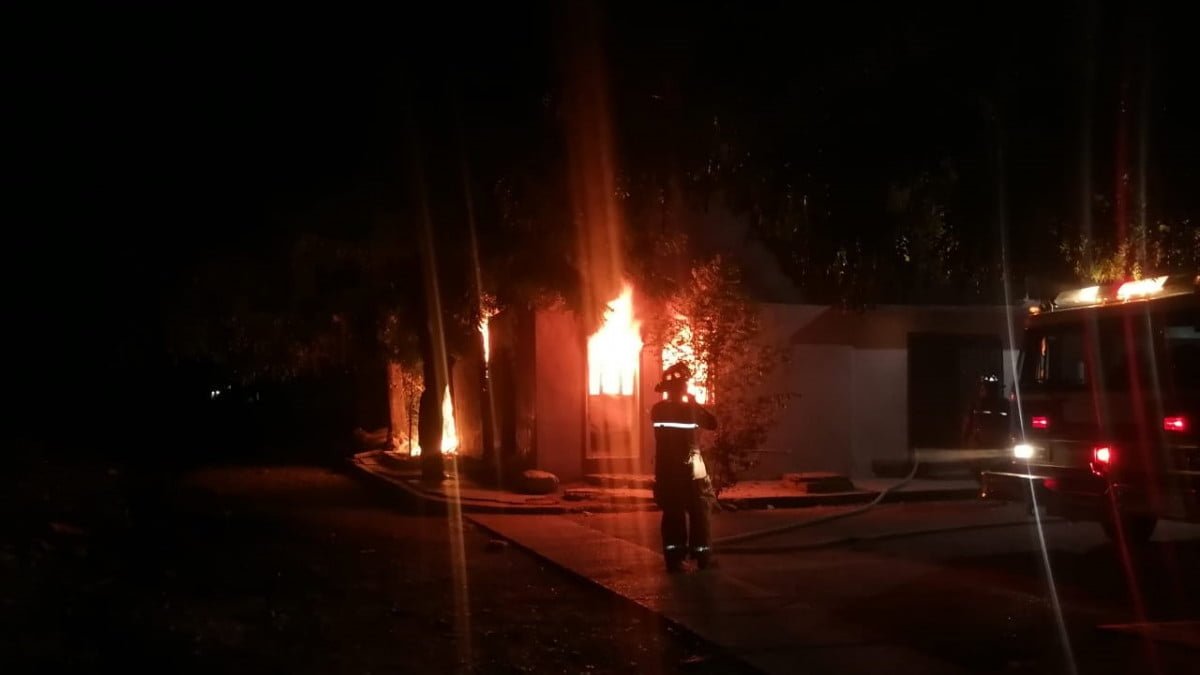 Familia de la Bertha de la Avellano perdió todo tras incendio en Victoria
