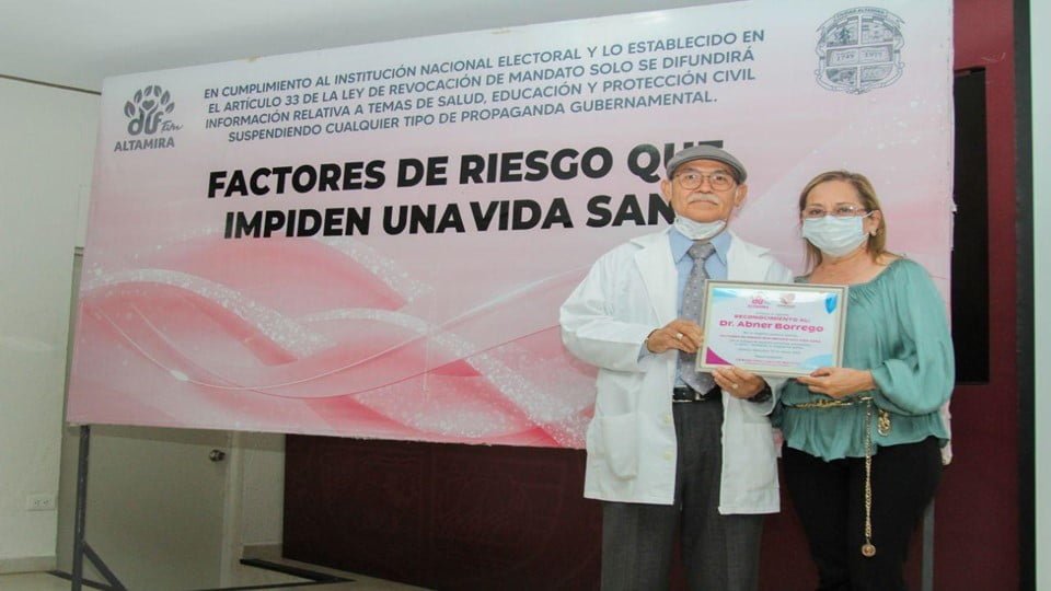 Imparte DIF Altamira conferencia “Factores de Riesgo Que Impiden Una Vida Sana”