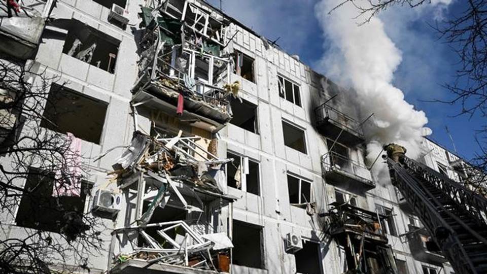 Gobierno de Ucrania condena bombardeos rusos contra misiones diplomáticas extranjeras