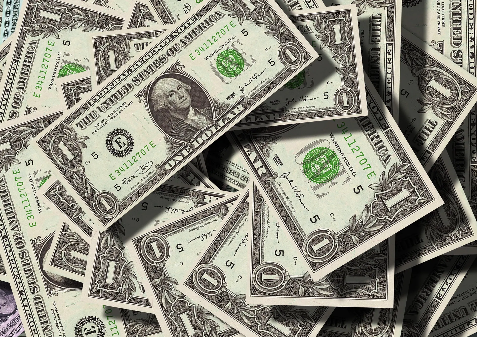 Cárteles mexicanos blanquean 25 millones de dólares al año, según informe