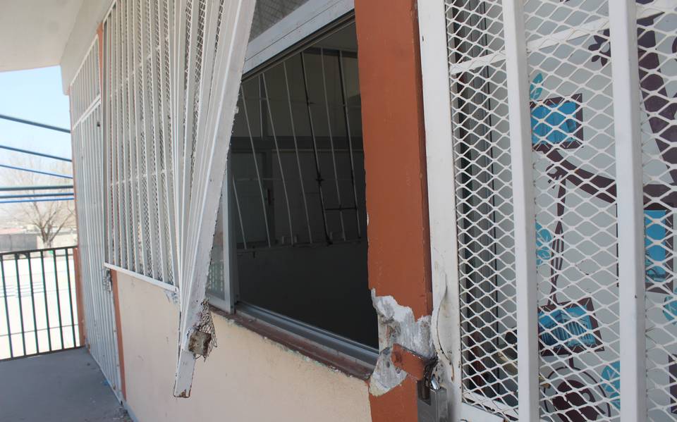 A causa del vandalismo, escuelas se retrasan al regreso de clases presenciales