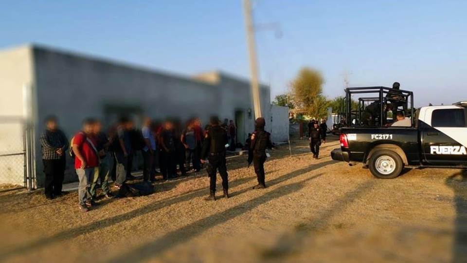 Desmantelan organización de tráfico de personas que operaba en México y Estados Unidos 
