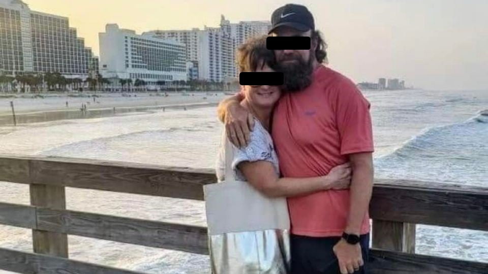 Les cortan la garganta sin motivo, logran grabar al responsable