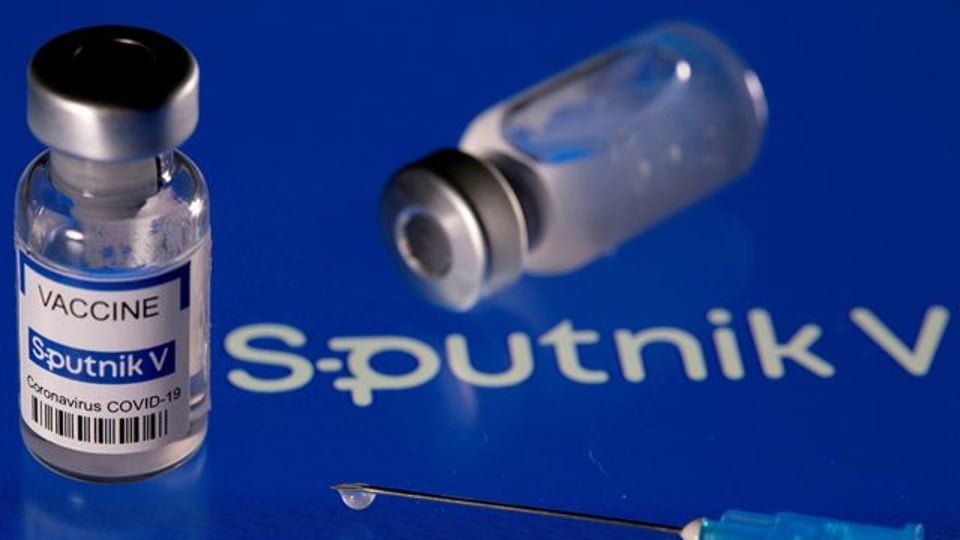México mantendrá contacto con Rusia para suministro de Sputnik V