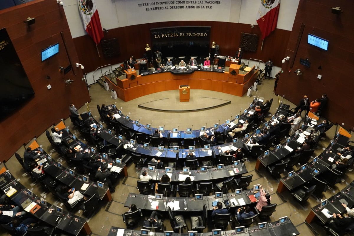Funcionaros podrán promover revocación de mandato, Senado aprueba decreto