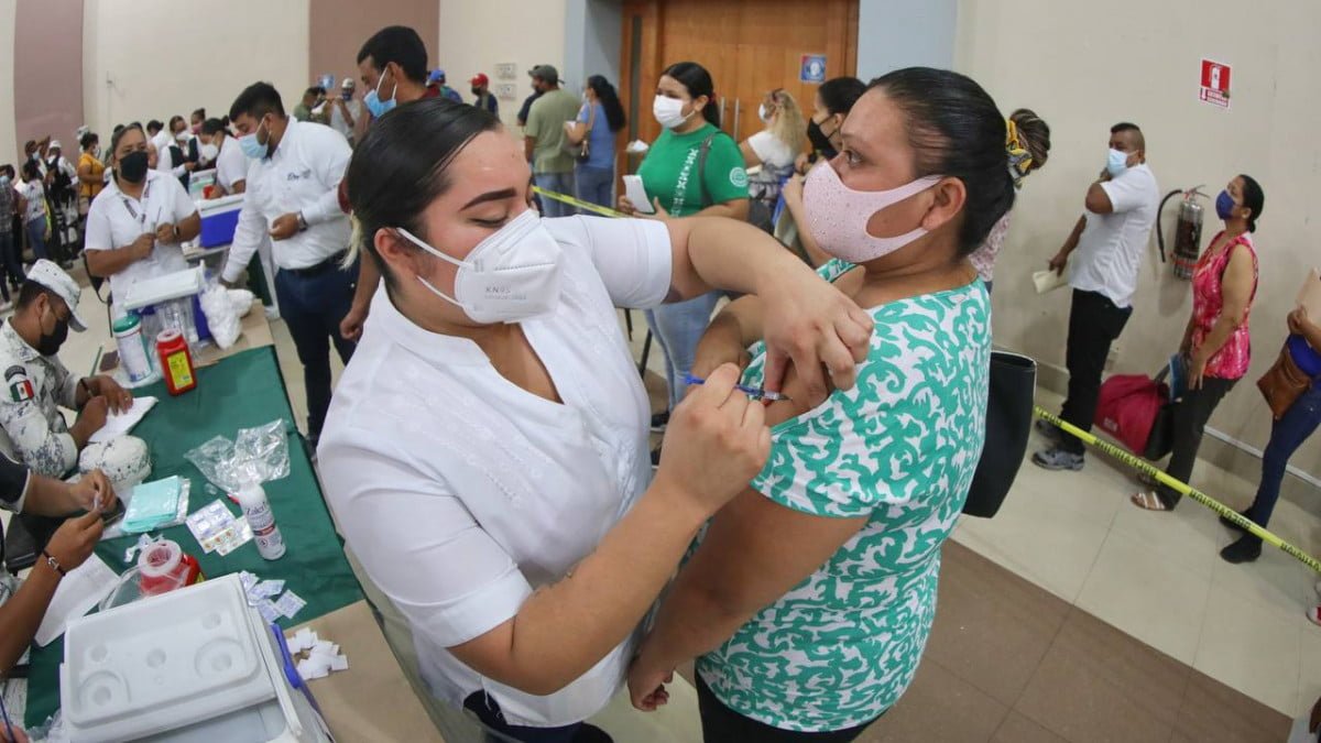 Unen esfuerzos Gobierno de México y Municipal en jornada masiva de vacunación contra Covid 19