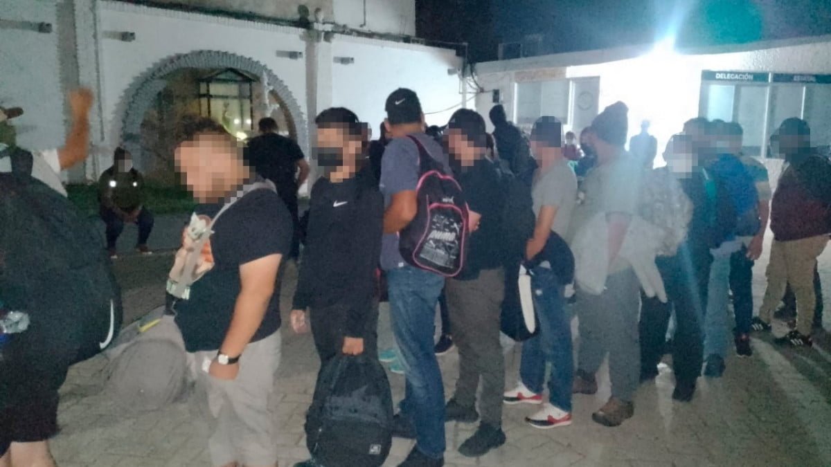 Detectan en Altamira a 54 migrantes, iban a bordo de autobús turístico
