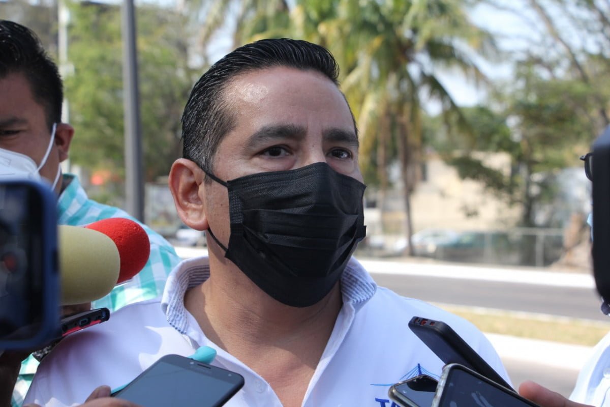 Regidor pide cese del administrador de mercados y de empleado que agredió a regidora
