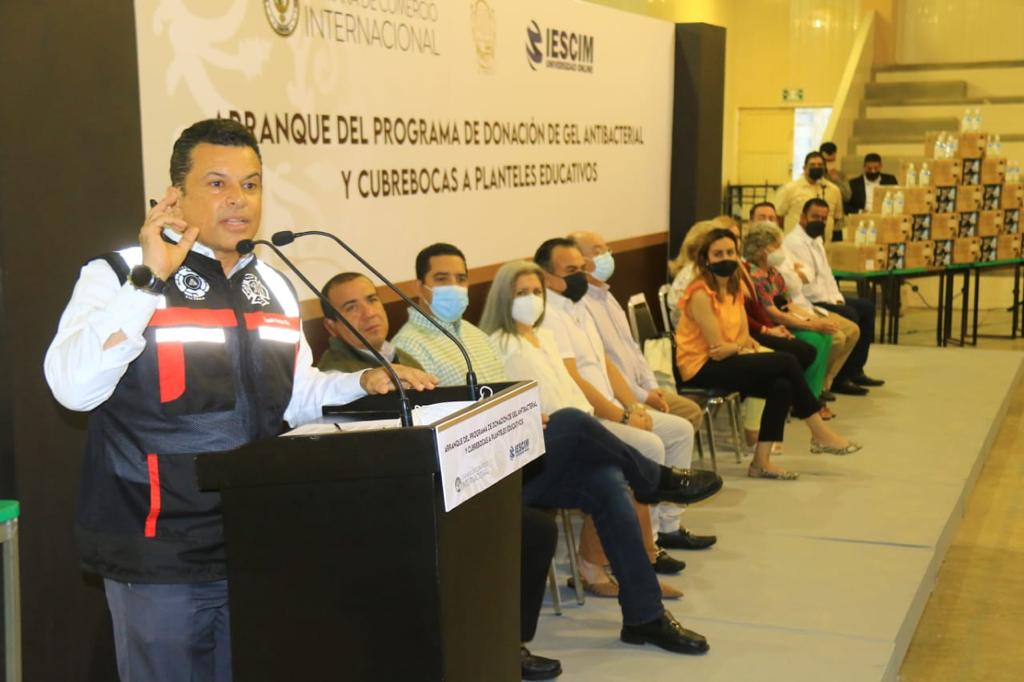 Distribuye Gobierno de Lalo Gattás 120 mil insumos sanitarios en escuelas