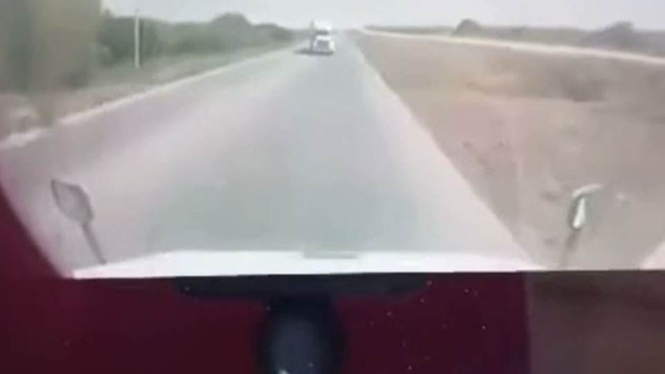 Provoca trailero su muerte en carretera de Nuevo Laredo
