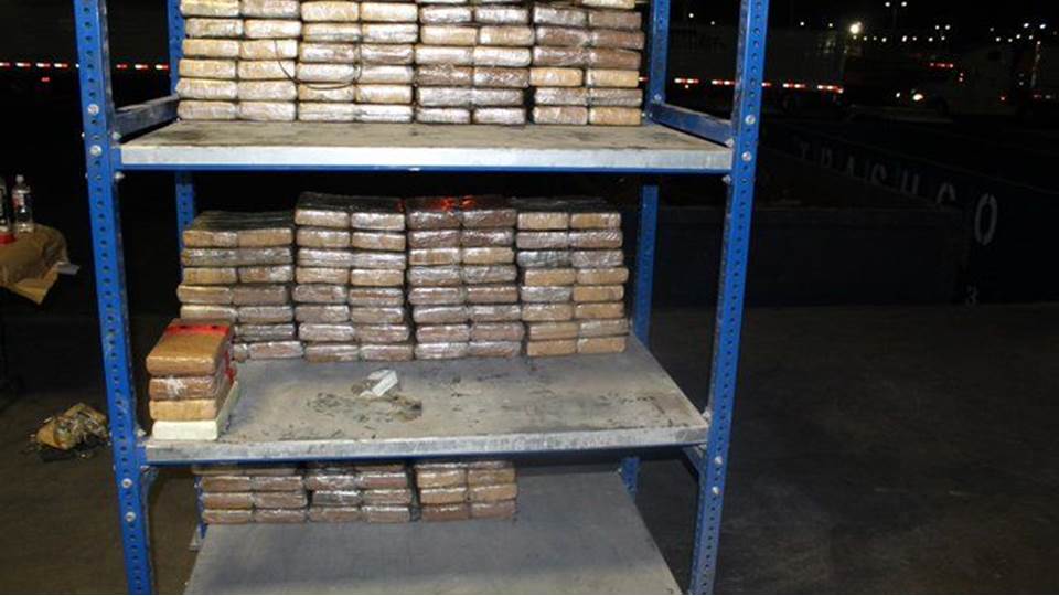 Encuentran casi 200 kg de cocaína en frontera de Dos Laredos