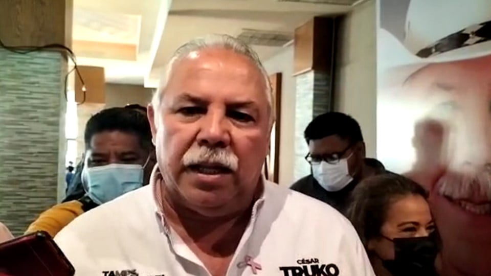 Al grito de “Gobernador, Gobernador” mujeres dan su respaldo a César Verástegui