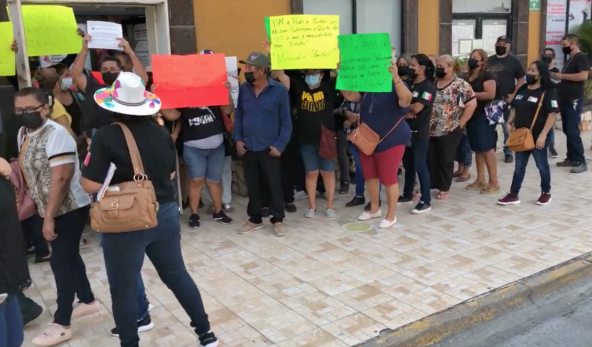 ¡Vivienda y Libertad! Derechohabientes de Infonavit exigen ya no pagar en salario mínimo sino en pesos