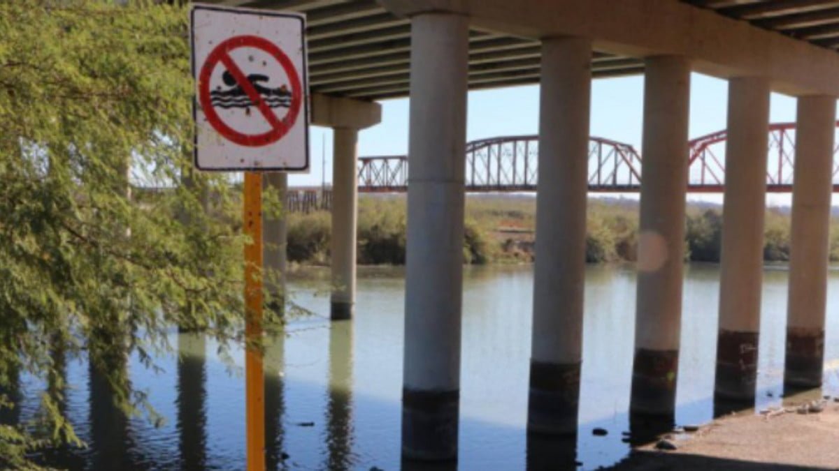 Muere ahogada en el río Bravo frente a su hijo