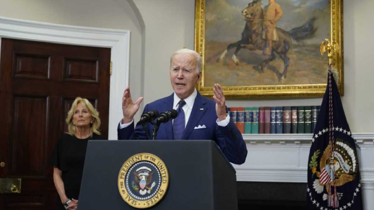 Joe Biden pide nuevas restricciones de armas tras masacre en Texas