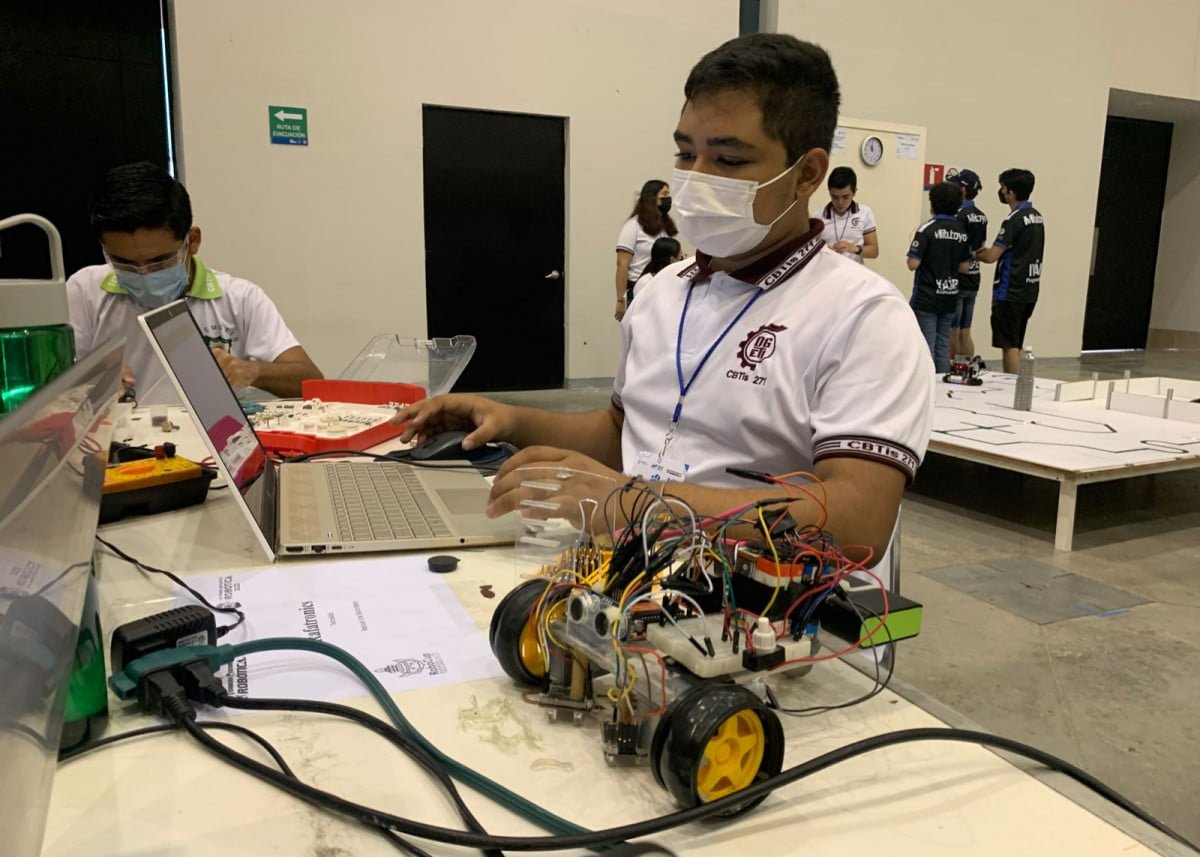 Se lleva a cabo Torneo Mexicano de Robótica 2022 en el Polyforum de Cd Victoria