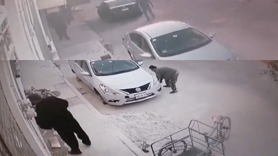 ¡Impresionante! roban las 4 llantas de un auto en menos de un minuto