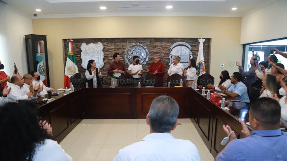 Realizan reunión con secretarios generales del SNTE Tamaulipas en Altamira