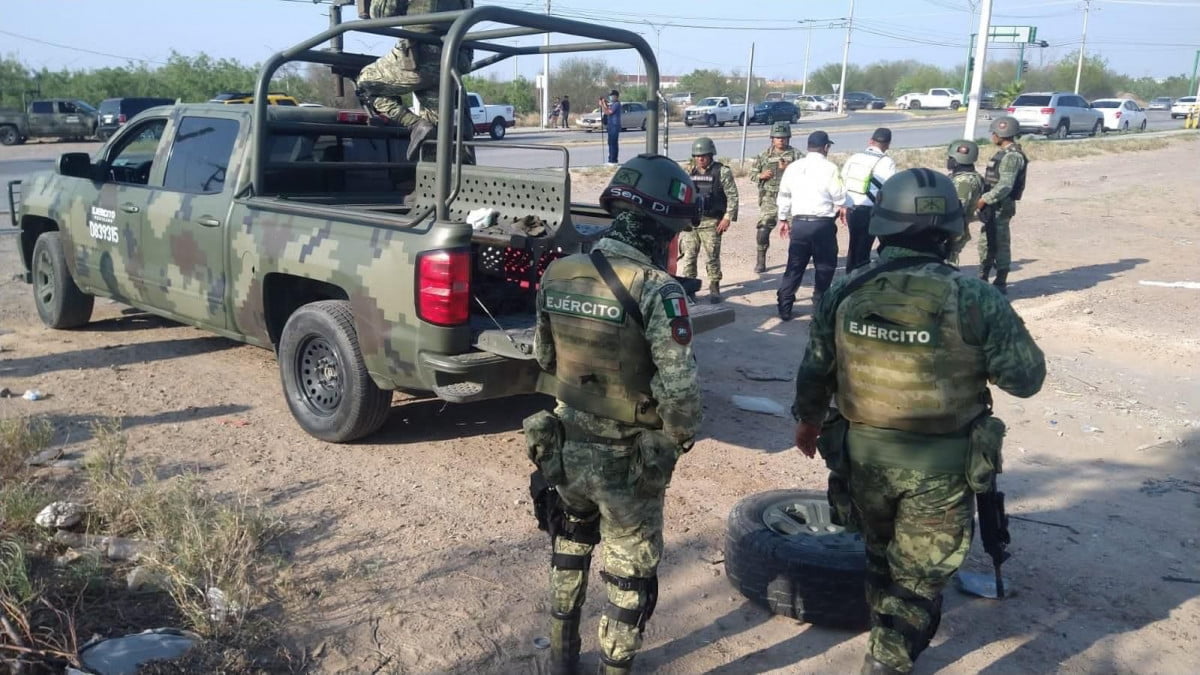 Provocan militares accidente vial en Nuevo Laredo