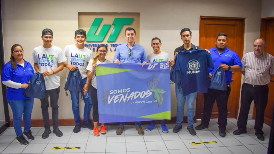 Viajan alumnos de la UTNL a Panamá a participar en evento de la Universidad de Harvard