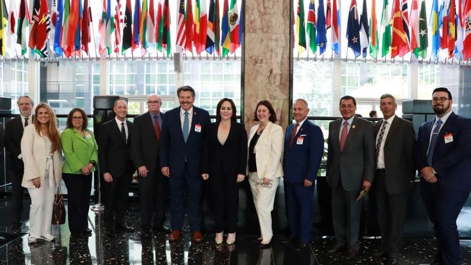 Impulsa Carmen Lilia Canturosas proyecto de Parque Binacional en Washington