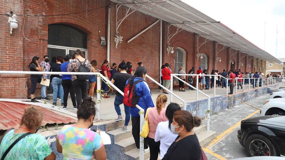 Inició con éxito registro de vacunación binacional