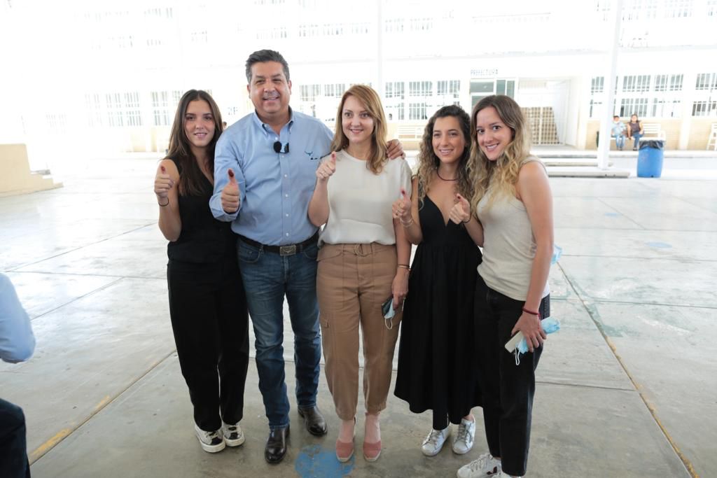 Cabeza de Vaca exhorta a la ciudadanía a salir a votar