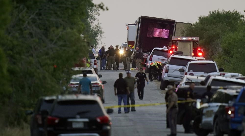 Sube a 50 la cifra de migrantes muertos en tráiler de Texas, 22 eran mexicanos
