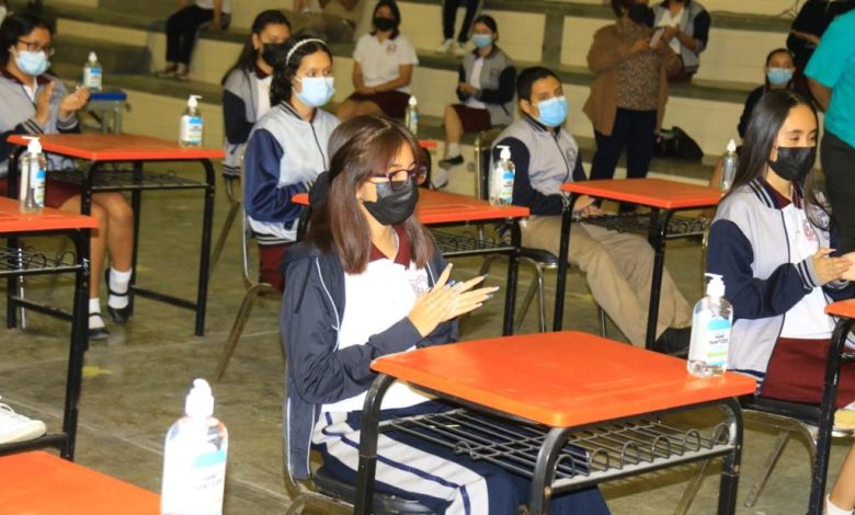 SET emite comunicado tras alza en contagios COVID en escuelas