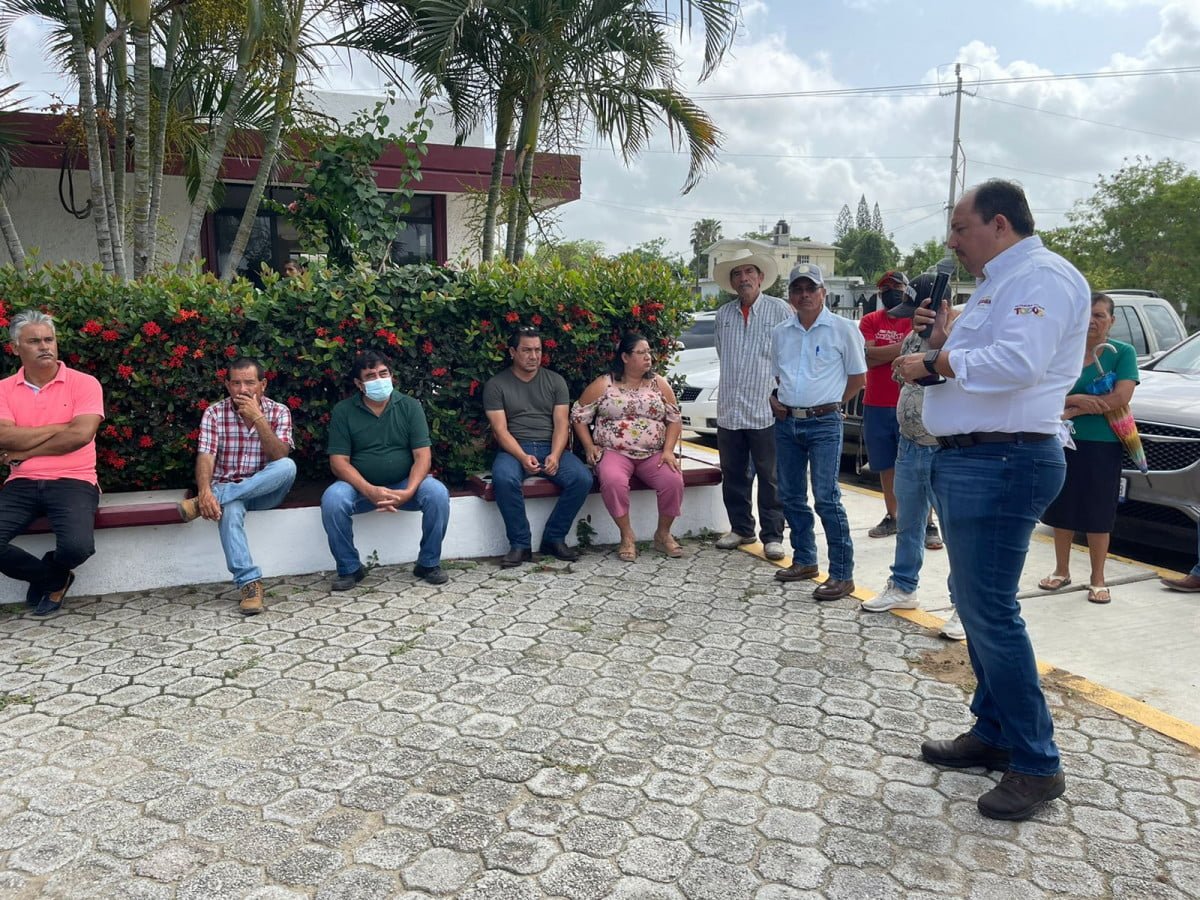 Comapa Altamira promete agua limpia a residentes de Villa Cuauhtémoc