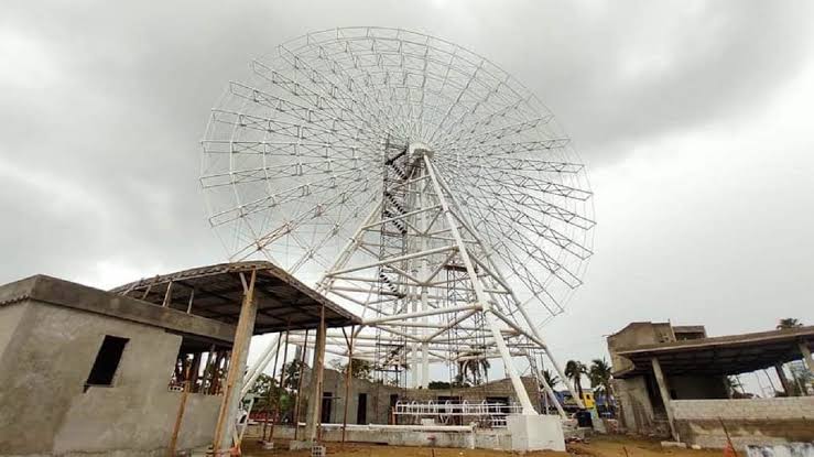 Mega rueda de la fortuna podría ser desmantelada si empresarios incumplen; se les dio otra prórroga