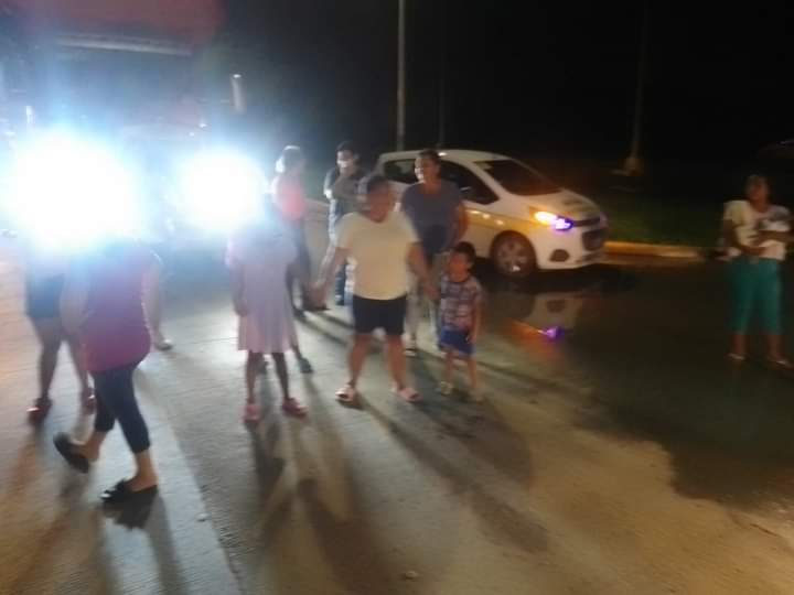 Familias bloquean bulevard en Altamira; tenían 15 horas sin luz