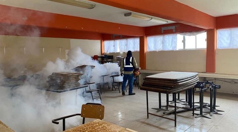 Cierran supervisión escolar por brote en contagios de COVID