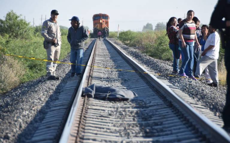Muere empleado arrollado por el tren