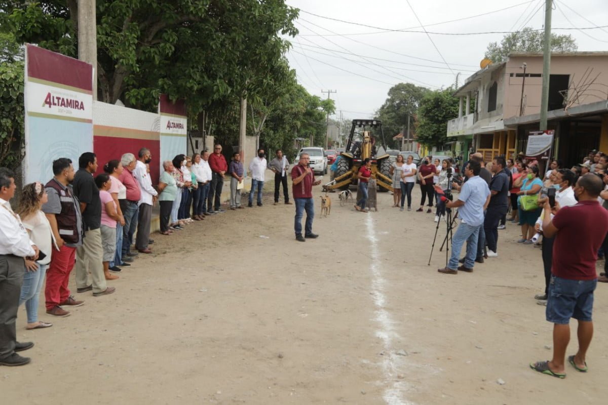 Respalda alcalde de Altamira a la zona centro norte del municipio con obra hidrosanitaria
