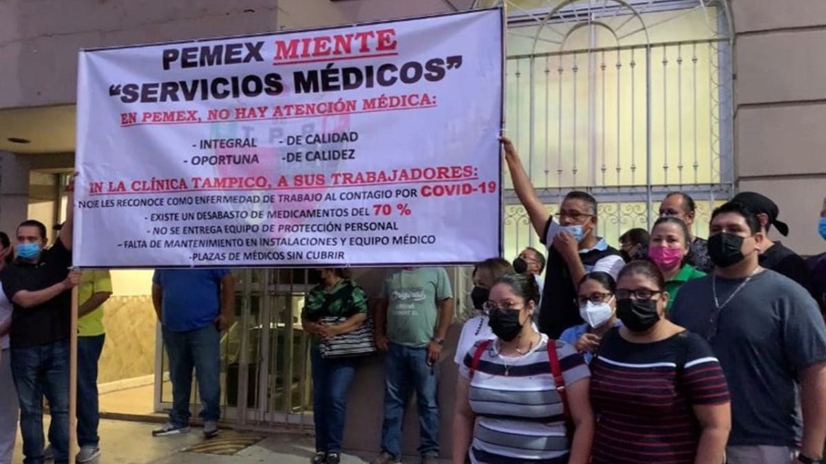 Petroleros se quejan de malos tratos en clínica de Pemex en Tampico