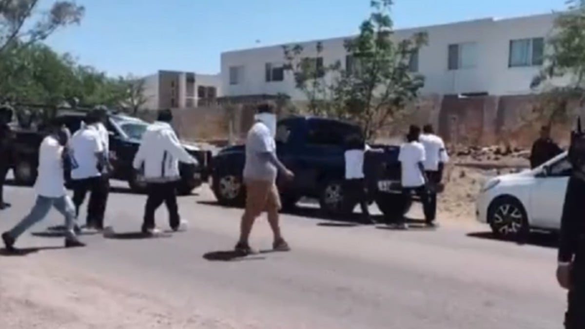 Encapuchados intentaron reventar casilla electoral en Aguascalientes