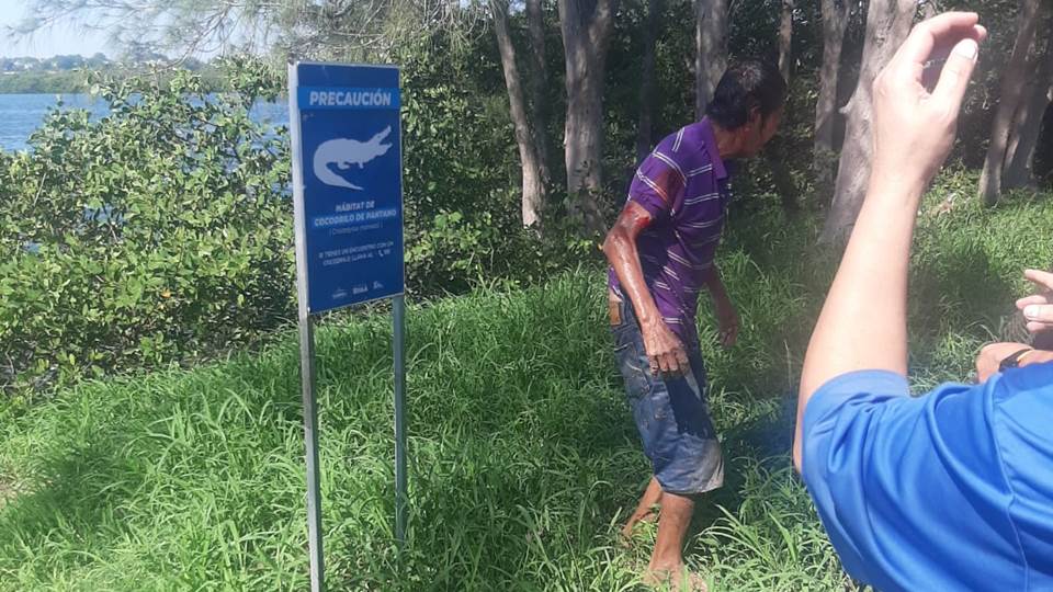 Personas de la calle son los que ingresan a nadar a la laguna del Carpintero