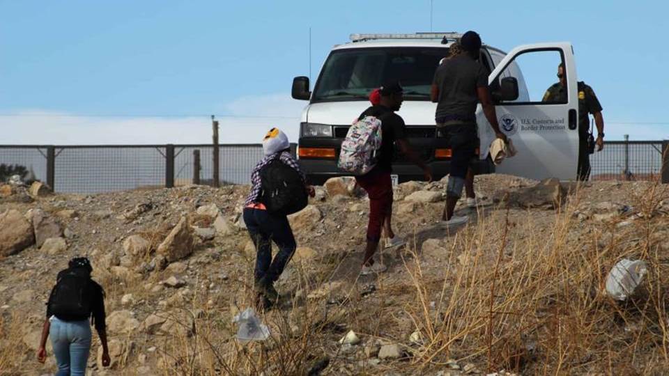 Advierte Estados Unidos que “la frontera no está abierta” a nueva caravana de migrantes